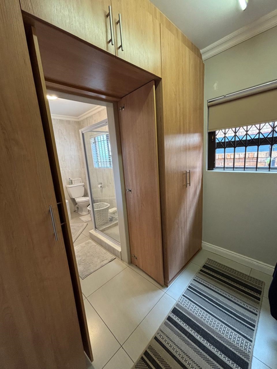 3 Bedroom Property for Sale in Hillcrest Northern Cape